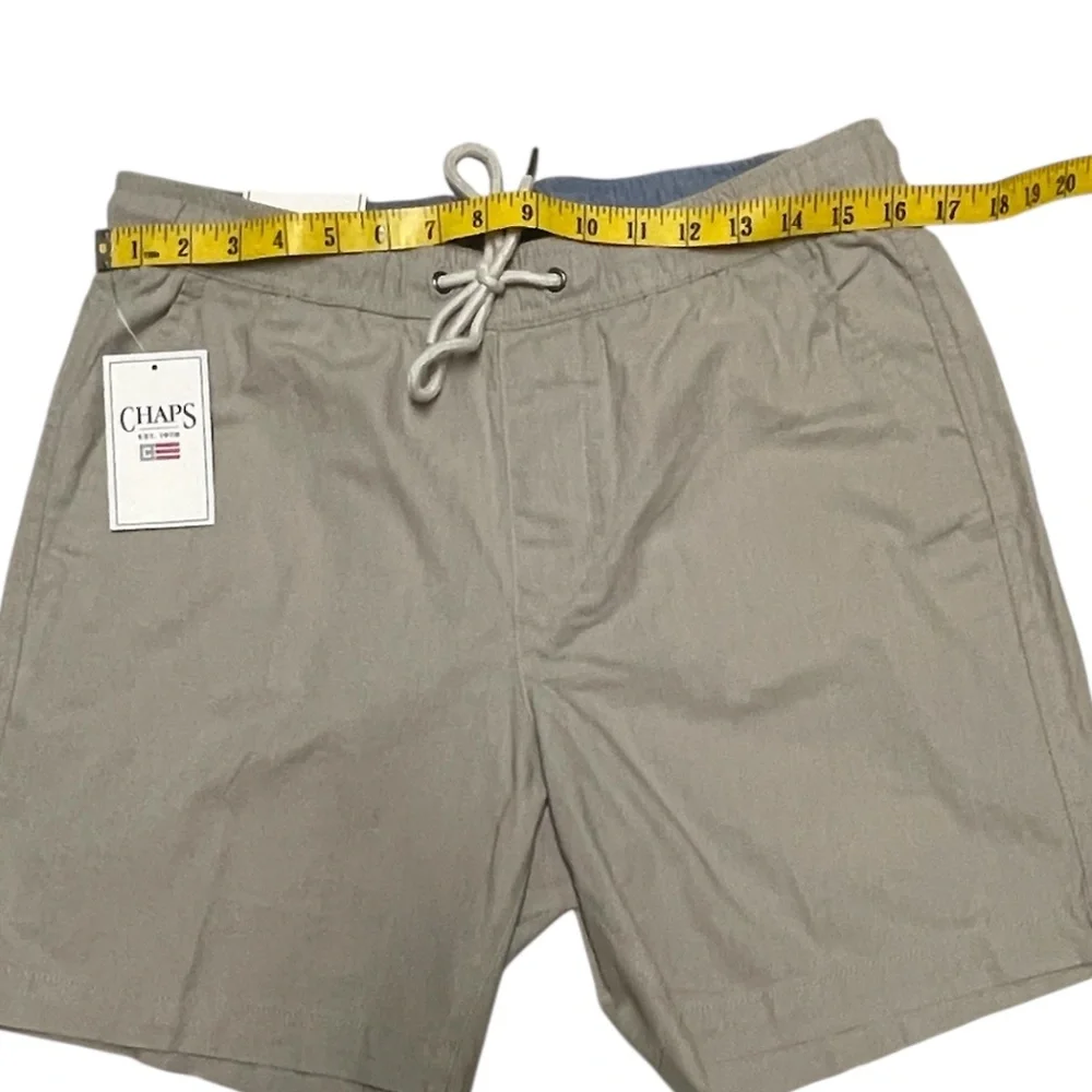 Men's Chaps 7" Khaki Pull On Shorts Adjustable Elastic Waist Size Medium NWT - Picture 10 of 10